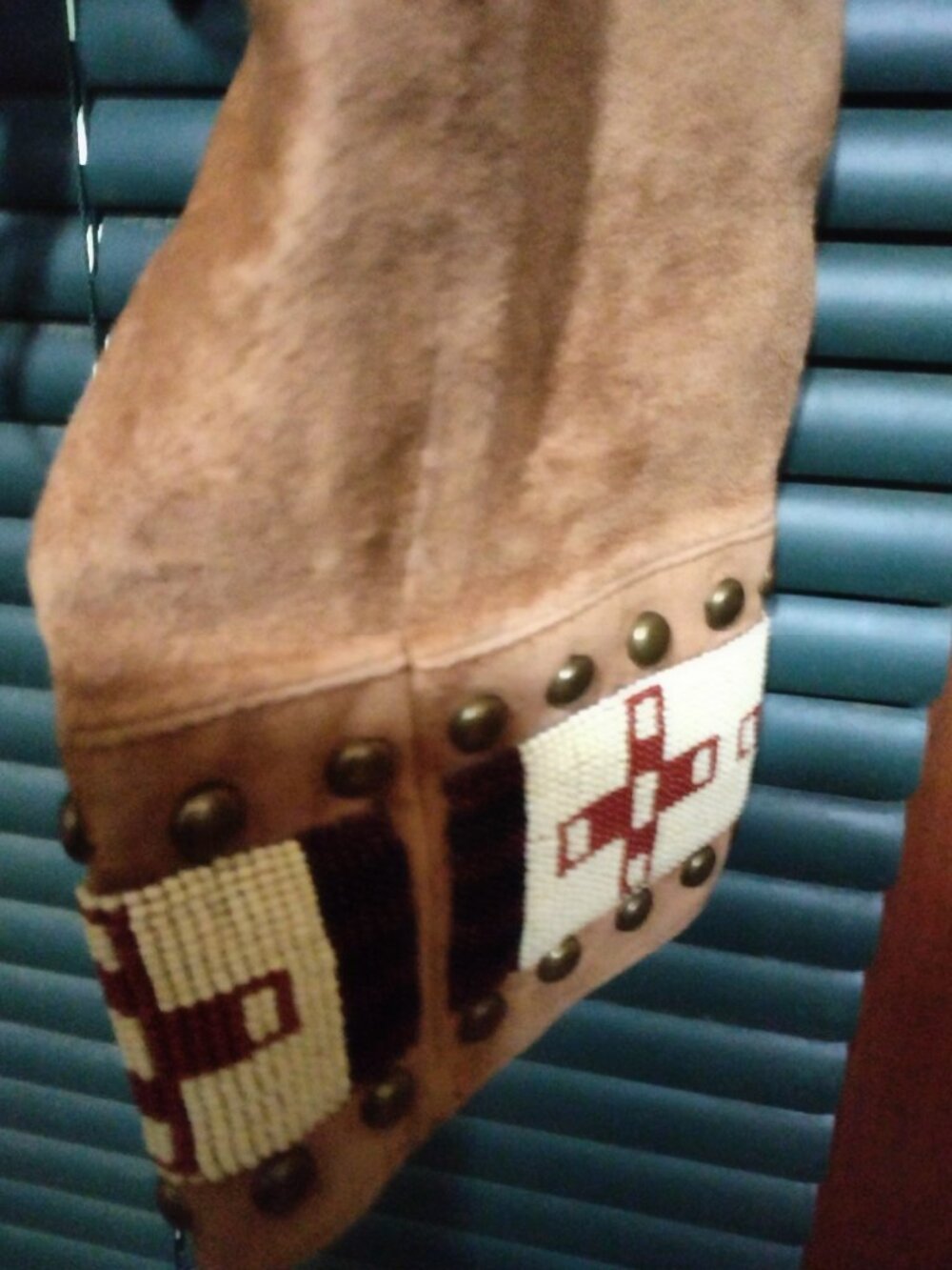 Vintage Sitting Bull Style Beaded And Studded Suede Jacket Size S - Picture 8 of 9